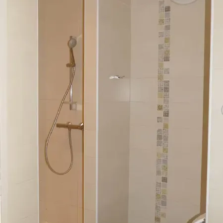 Nyaraló Agreable Triplex Nelly Situe En Moyenne Montagne *