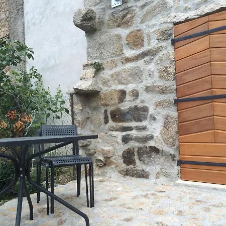 Hébergement de vacances Triplex Nelly Situé En Moyenne Montagne *